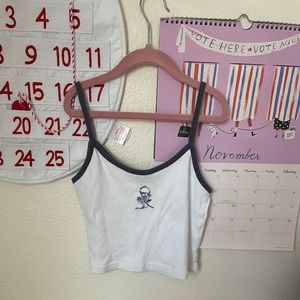 🤭 $10 Brandy Melville ~ tank top ~ SIZ XSMALL